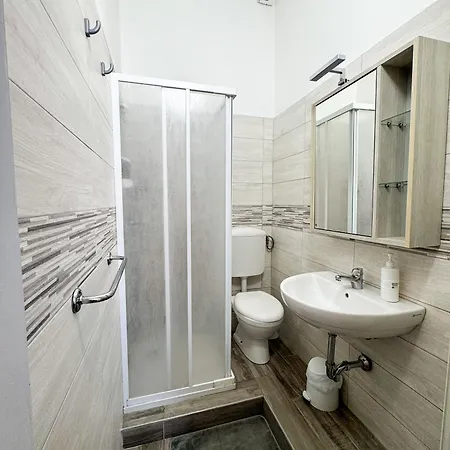 Malpensa Bed & Breakfast-no Breakfast Bed and Breakfast Κάζε Νουόβε