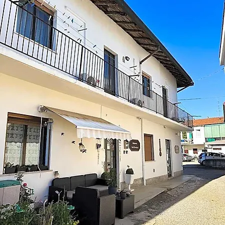 Malpensa Bed & Breakfast-no Breakfast 3* Case Nuove (Lombardy)